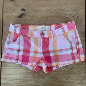Hollister So Cal Stretch Plaid Short Shorts